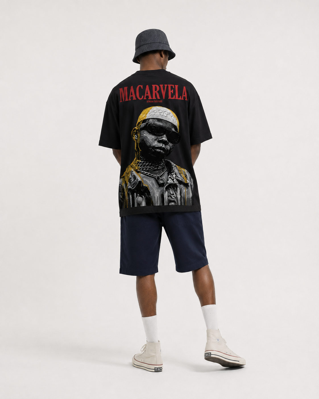 Macarvela black T-shirt, back view