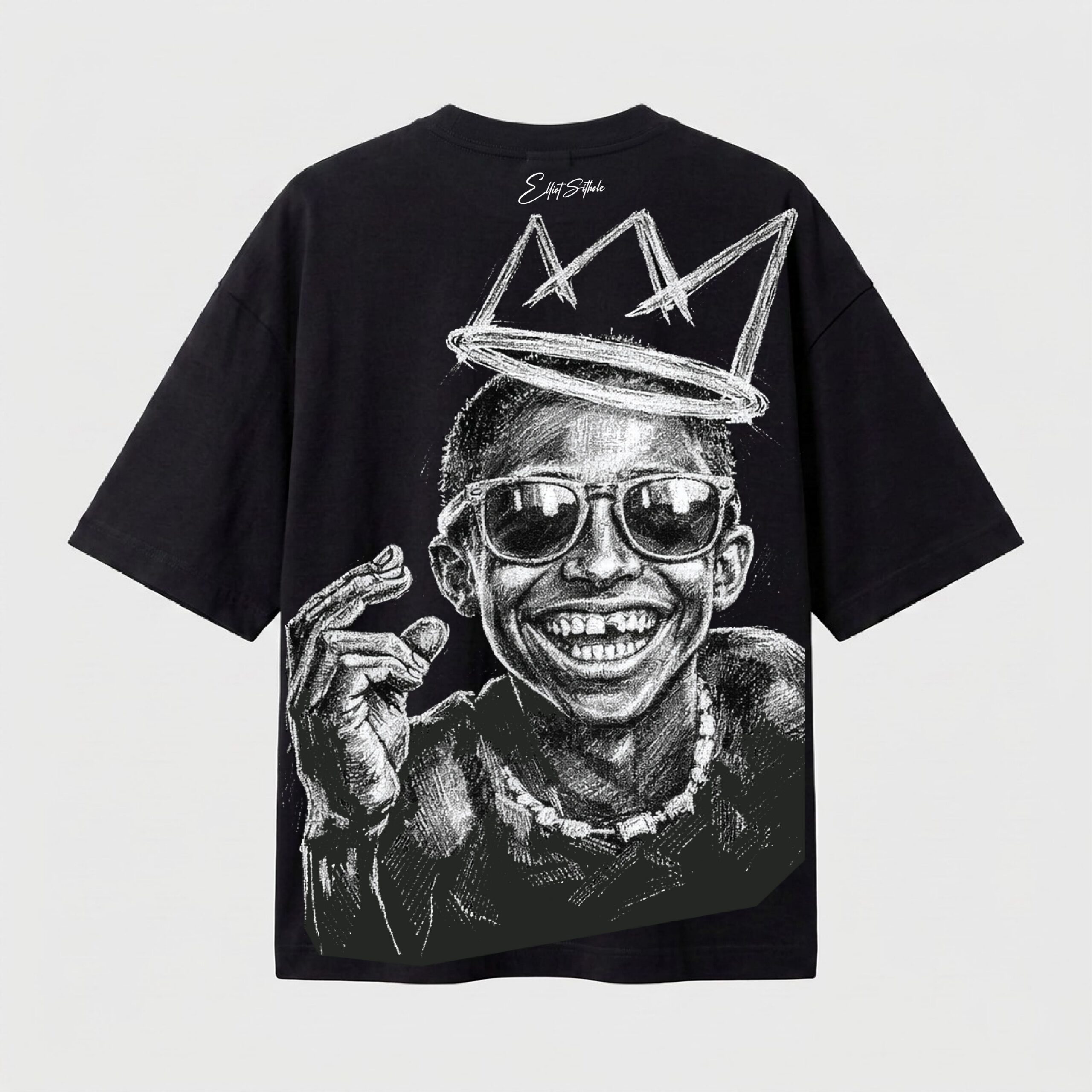 es-young-king-crown-signature-black-back-monochrome-crown